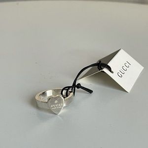 GUCCI RING SIZE 6.5